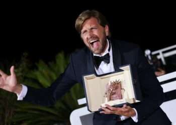 La Palma d’Oro di Cannes a “Triangle of Sadness” di Ruben O’stlund