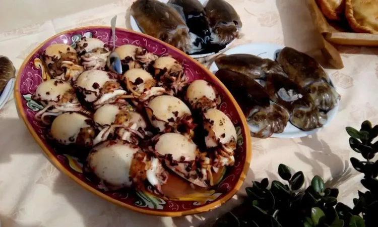 Sagra della seppia 2022 a Donnalucata: si accendono i fornelli nella Marinella di Montalbano