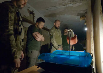 Ucraina, Zelensky “Combattimenti molto feroci continuano nel Donbass”