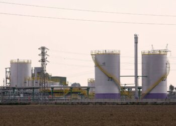 Gas, l’Unione Europea accelera sullo stoccaggio