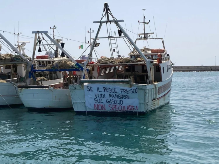 Caro gasolio, marinerie siciliane a rischio collasso