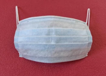 Ciao mascherina, da oggi 15 giugno niente obbligo al chiuso