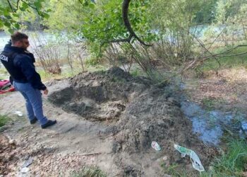 Donna morta ad Aosta, era sepolta in una fossa