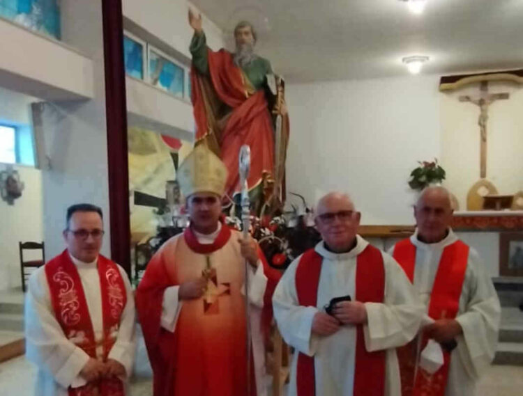 San Paolo Apostolo a Ragusa, la messa del vescovo
