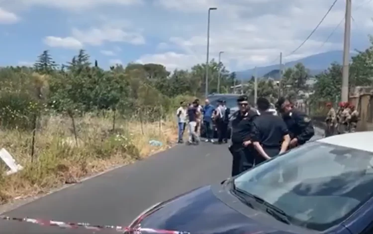 La mamma di Elena ha confessato ma non ha detto come e perchè. Il corpo nascosto in un campo