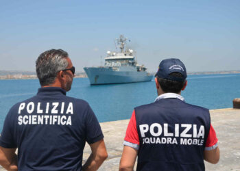 Pozzallo: fermato presunto scafista 24enne del Bangladesh