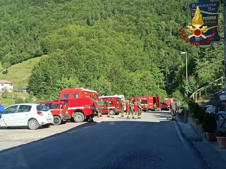Elicottero scomparso, ricerche con cani e droni