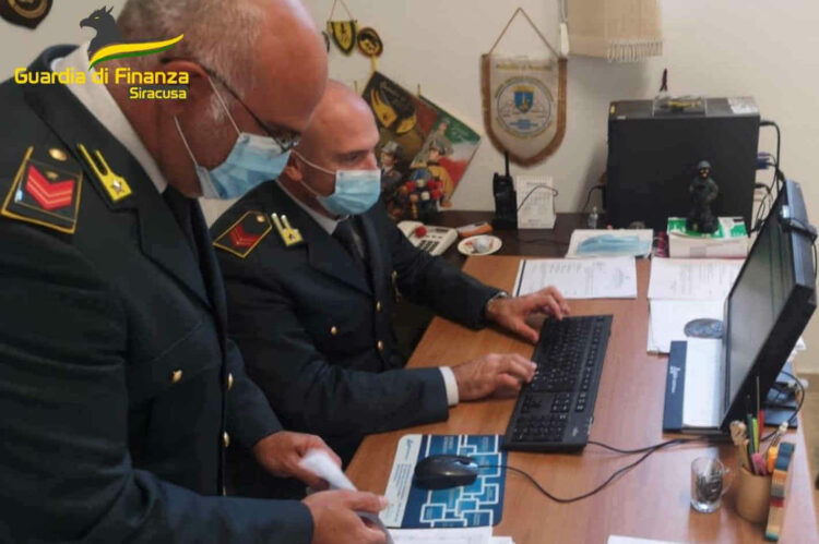 Cartelle pazze a Pachino, 11 mila euro chiesti a un bambino di 3 anni