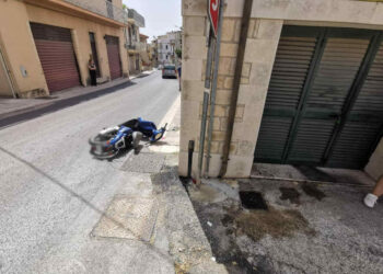 Incidente in moto a Modica, ragazzo in ospedale