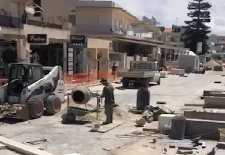 Lungomare Andrea Doria occorrerà ancora qualche giorno per chiudere il cantiere. Dichiarazione del sindaco Peppe Cassì