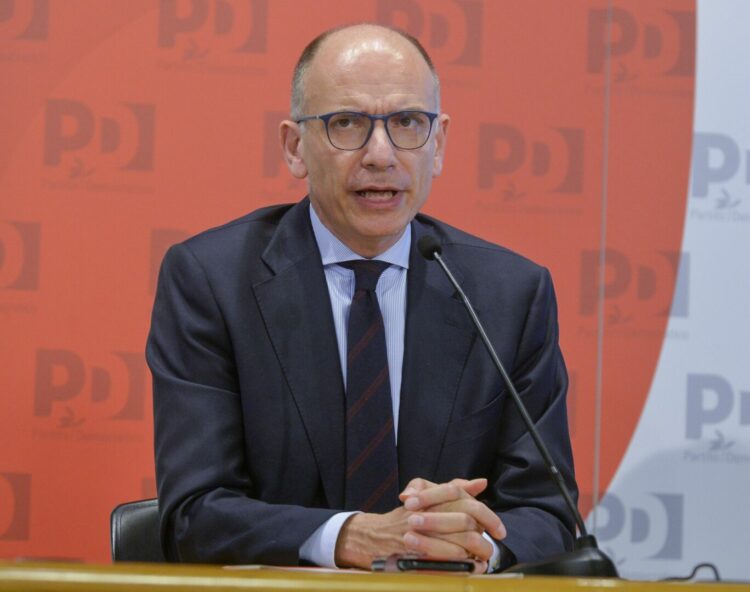 Italia Governo, Letta “Serve stabilità, spero chiarimento Conte-Draghi”