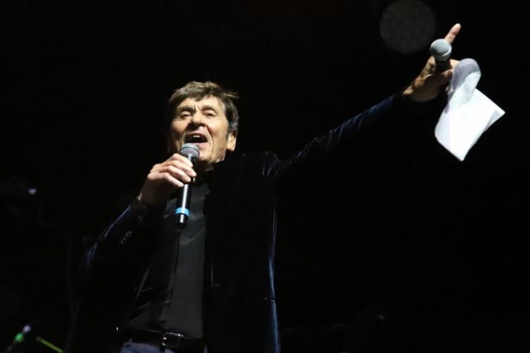 Sanremo, Morandi co-conduttore del festival con Amadeus