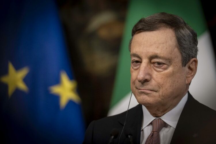 Governo Italia, Mario Draghi rassegna le dimissioni