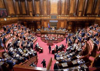 Accordo Casellati-Fico: le comunicazioni di Draghi e il voto di fiducia prima in Senato