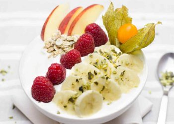 Dieta in menopausa, cosa mangiare e menu per le donne in menopausa