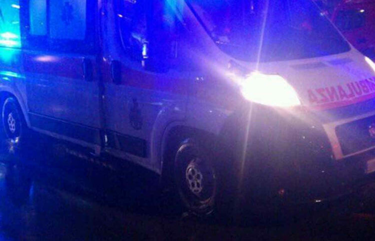 Italia, auto investe due ragazzini: morto 15enne