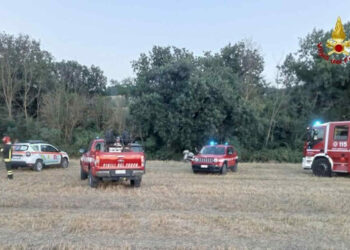 Italia, ultraleggero cade in fase di decollo: 2 feriti