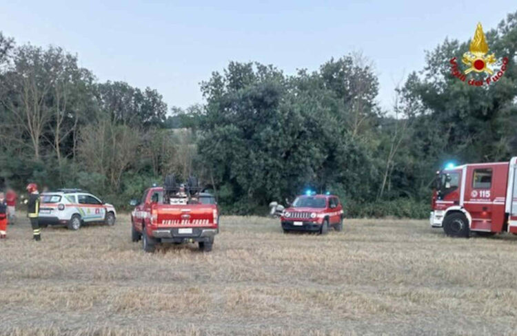 Italia, ultraleggero cade in fase di decollo: 2 feriti