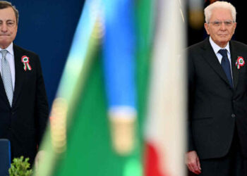 Mattarella respinge dimissioni Draghi