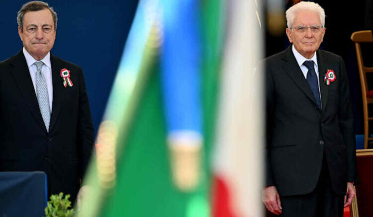Mattarella respinge dimissioni Draghi