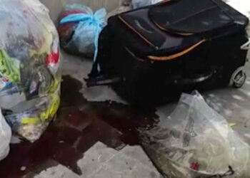 Vittoria, abbandonata valigia da dove fuoriesce del sangue