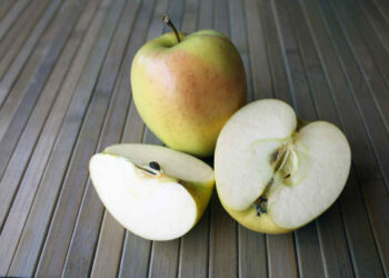 Colesterolo alto e mele, ecco perchè mangiarle