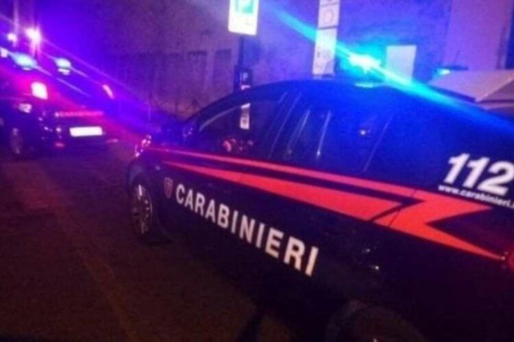 Catania, donna trovata morta in casa