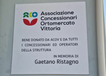 Defribillatori al Mercato di Vittoria