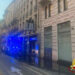 Incendio a Milano, ragazza salvata sul tetto