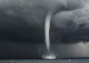 Meteo, anomalia nel Mediterraneo: in arrivo eventi estremi