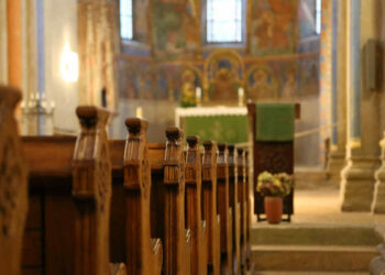 Muore mentre prega davanti al quadro del Sacro Cuore al Santuario di Rosolini