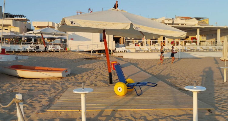 Anemos vicini alle esigenze dei diversamente abili