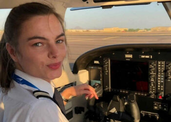 Zanzara la punge vicino all'occhio, muore 21enne aspirante pilota