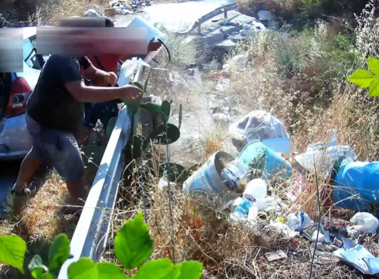 Incivili beccati dalle telecamere e multati