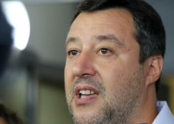 Salvini “Detassare premi a lavoratori e straordinari”