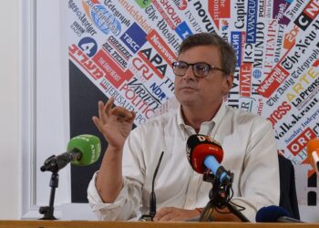 Calenda “Hanno voluto l’ammucchiata contro e perderanno”