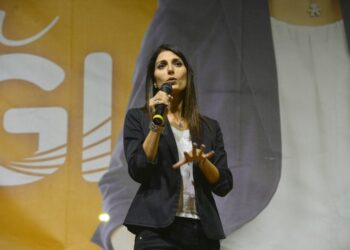Elezioni, Raggi “Servono regole chiare per le parlamentarie”