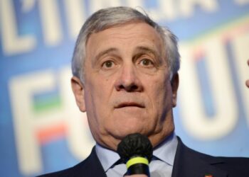 Tajani “Parole di Medvedev da respingere, non peseranno sul voto”