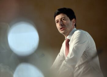 Speranza “Investire di più sul Servizio sanitario nazionale”