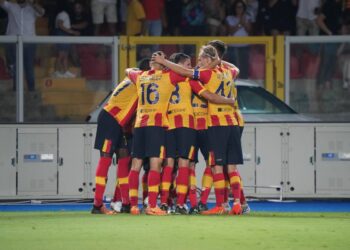 Lecce-Empoli 1-1, Strefezza risponde a Parisi