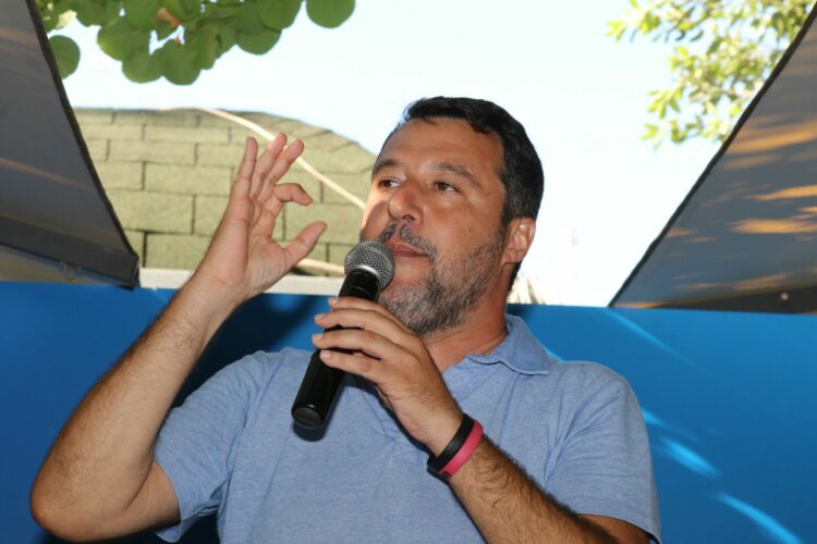 Energia, Salvini a Gela: “Servono 30 miliardi, anche a deficit”