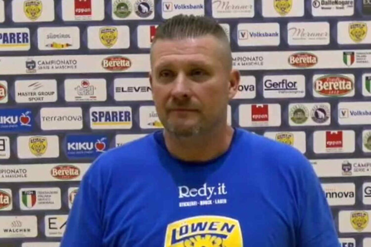 è stato il trainer dell’Eppan Handball Lowen in A1 maschile