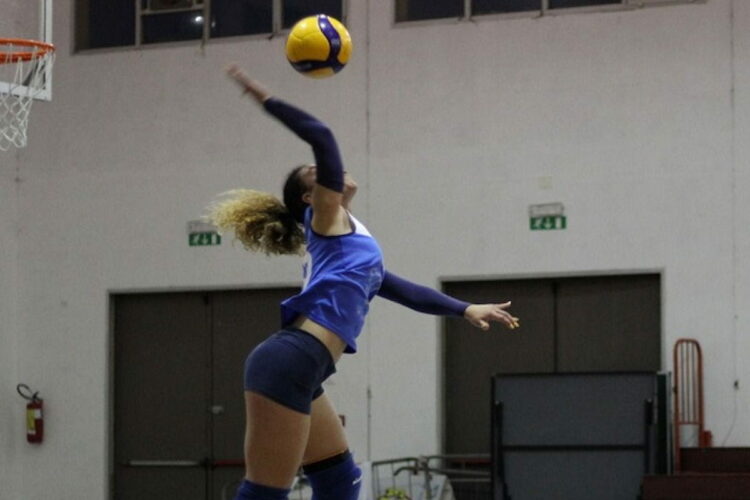 Pallavolo femminile B2, l’Ardens Comiso punta su una giovane “alzatrice”