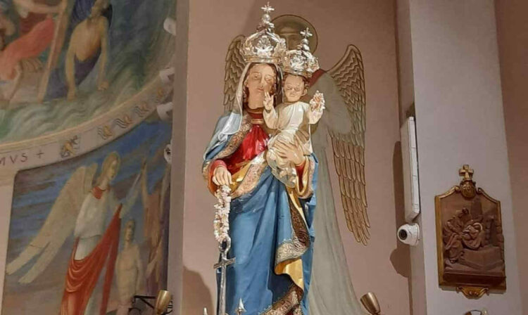 Santa Maria di Portosalvo a Marina di Ragusa a Ferragosto