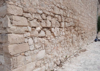 Ragusa, Comibleo: urgente la verifica statica della muratura della chiesa del Santissimo