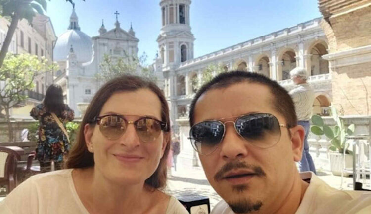 Lei diventa un uomo, lui diventa una donna, si sposeranno a Recanati