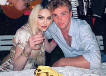 Madonna festeggia compleanno suo e del figlio a Noto