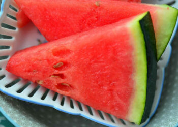 Mangiare anguria fa bene alla salute: i benefici