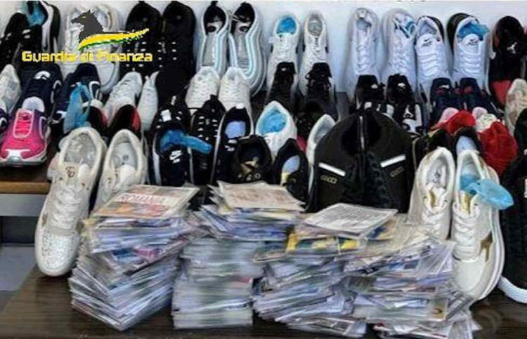 Guardia di Finanza sequestra merce contraffatta