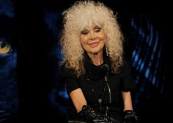 Donatella Rettore ha il Covid: sono positiva e con sintomi. Sto male